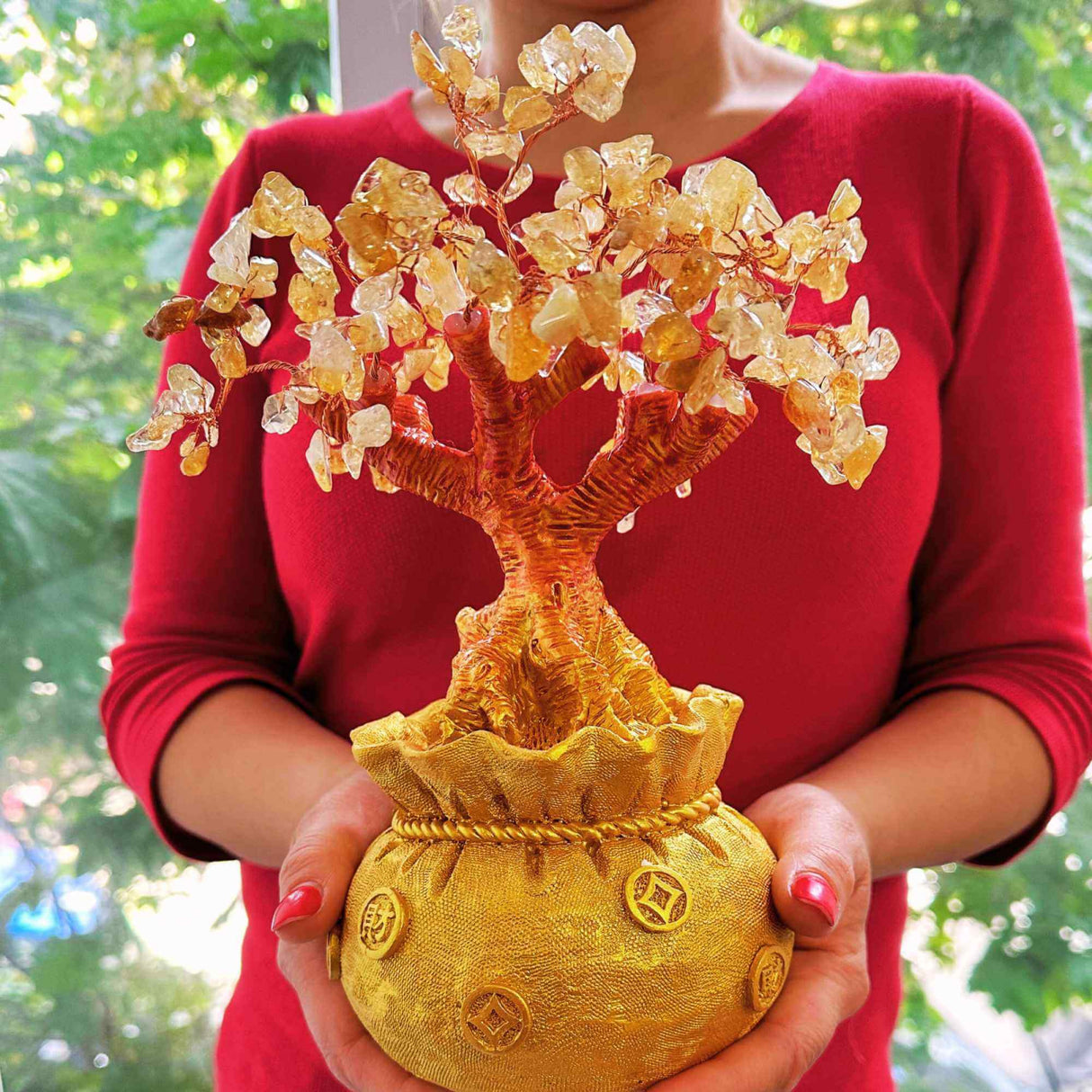 Bonsai cu cristale naturale citrin, supranumit "copacul banilor" - Copacelul cu inaltimea de 25 cm reprezinta cadoul perfect pentru prosperitate, succes, energie pozitiva
