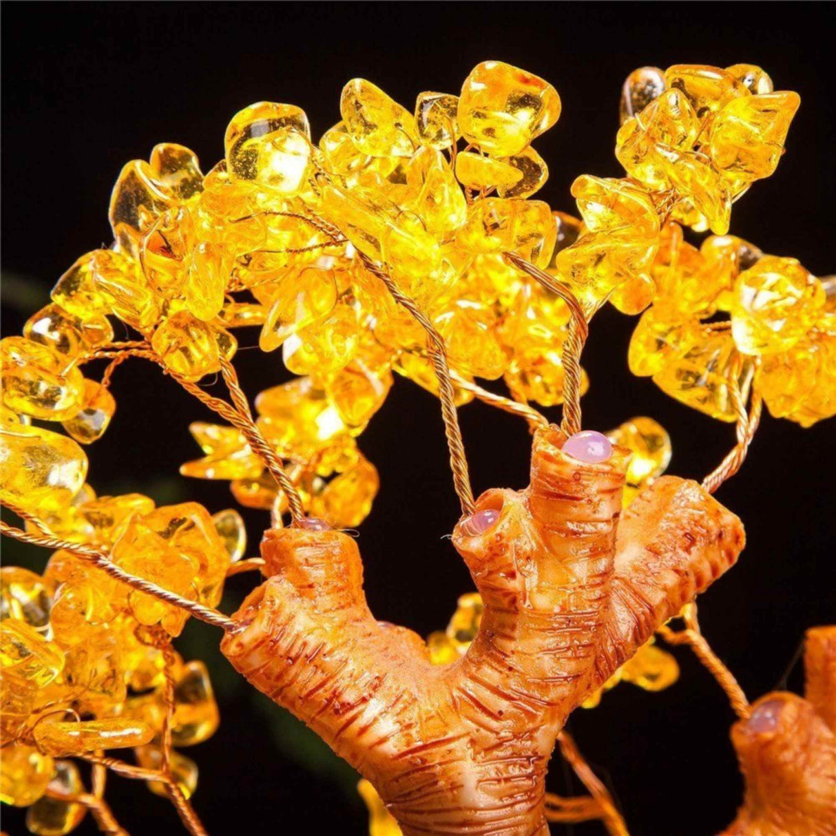 Bonsai cu cristale naturale citrin, supranumit "copacul banilor" - Copacelul cu inaltimea de 25 cm reprezinta cadoul perfect pentru prosperitate, succes, energie pozitiva