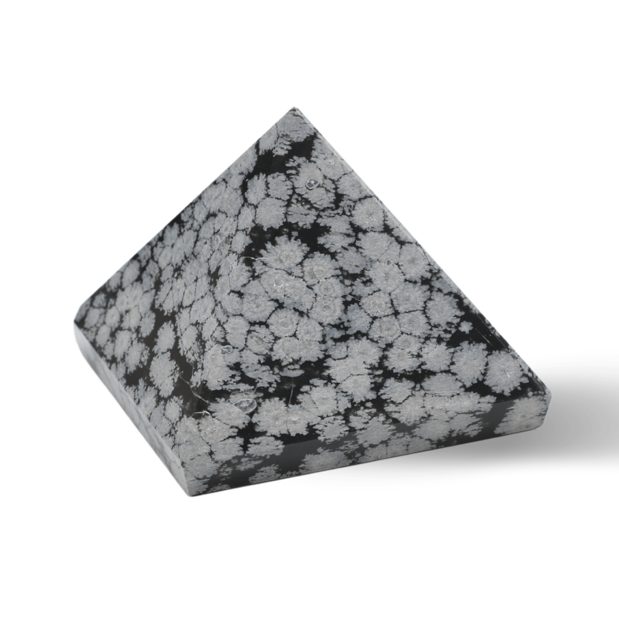 Piramida Sculptata Manual 60mm din Piatra Obsidian Fulg de Nea Natural