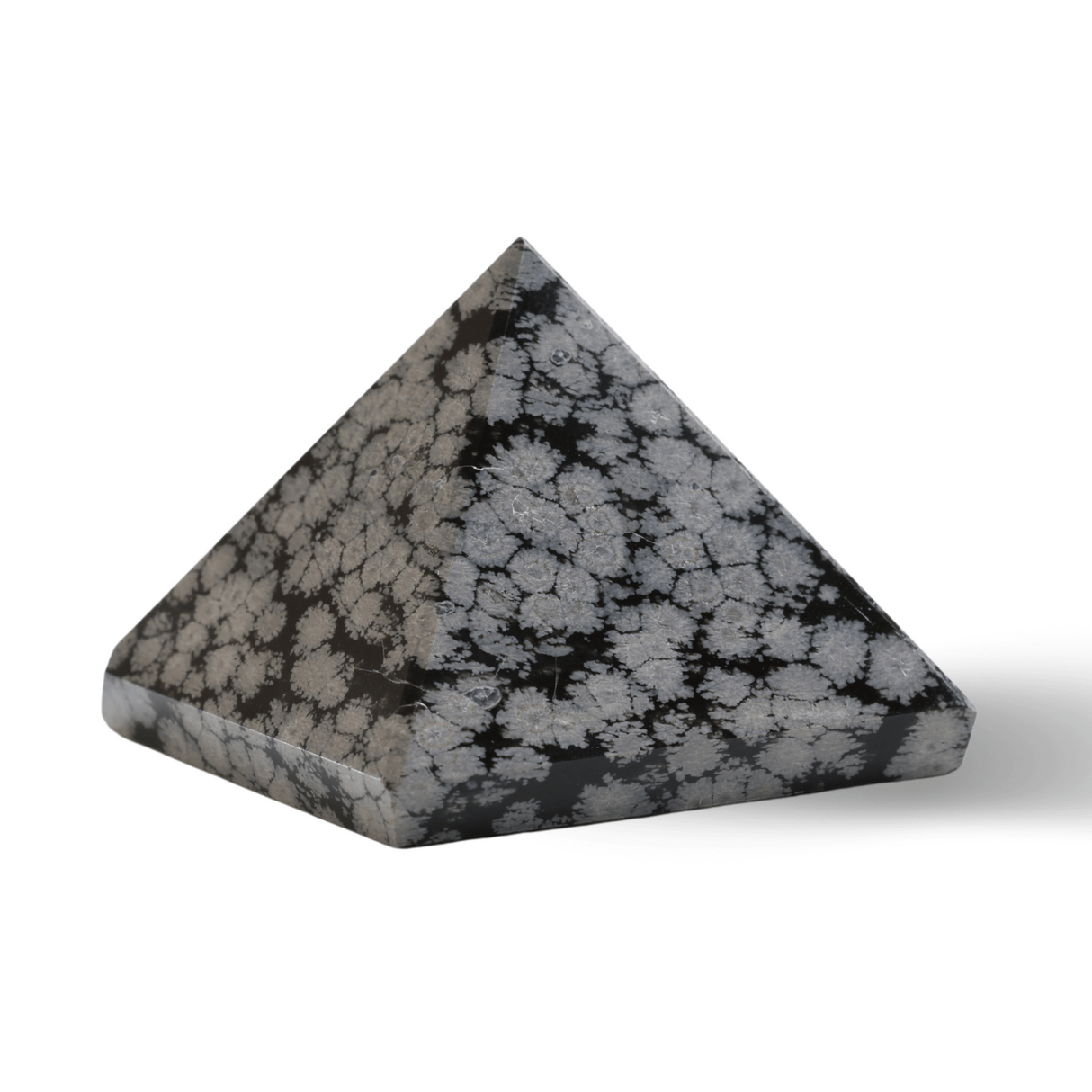 Piramida Sculptata Manual 60mm din Piatra Obsidian Fulg de Nea Natural