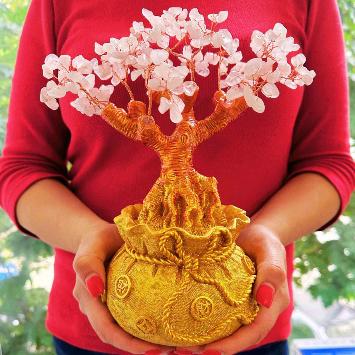 Bonsai cu cristale naturale cuart roz, supranumit "copacul banilor" - Copacelul cu inaltimea de 25 cm reprezinta cadoul perfect pentru prosperitate, succes, energie pozitiva