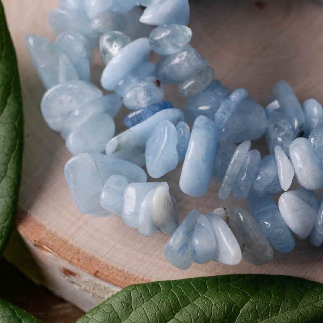 Bratara din pietricele naturale Acvamarin -  Bijuterie cu snur elastic