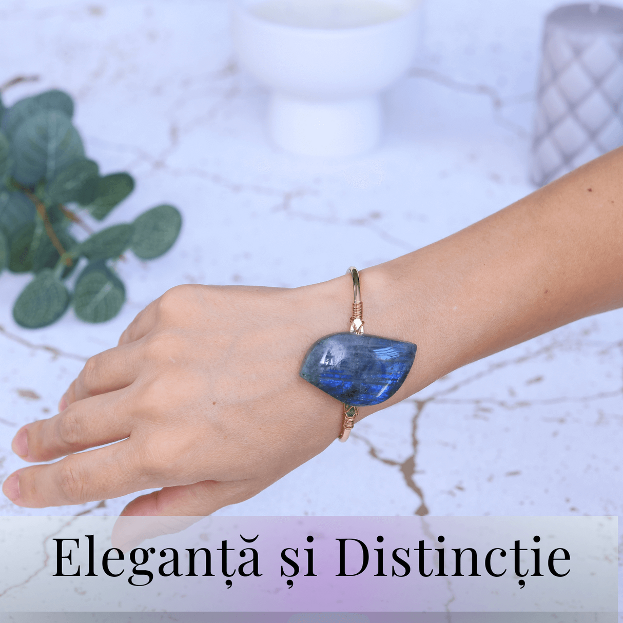Bratara din Labradorit cu piatra 3.5-4 cm aurie pentru Protectie energetica
