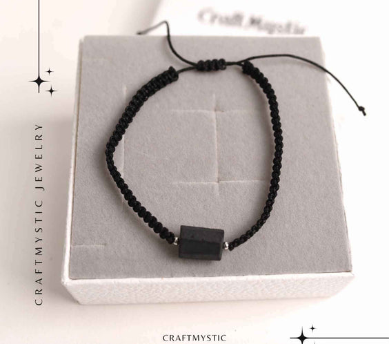 Bratara macrame cu turmalina neagra pentru protectie energetica