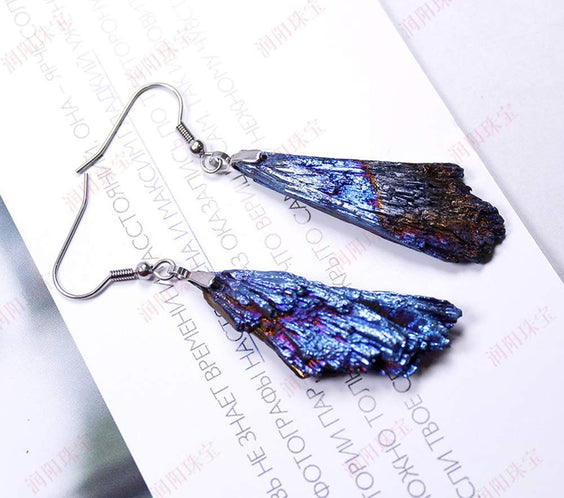 Cercei cu cristal natural din turmalina neagra electroplacat curcubeu si forma de pana 4-5 cm - Bijuterii pentru femei de moda retro
