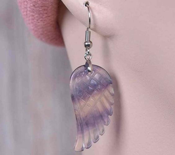 Cercei din cristal Flourit 4 cm, forma aripi de inger si saculet satin inclus - Pentru protectie