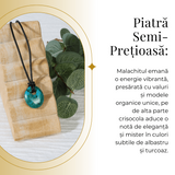 Colier Ajustabil din Piele cu Pandantiv din Malachit si Crisocola Naturala, Forma Ovala, 35-40mm