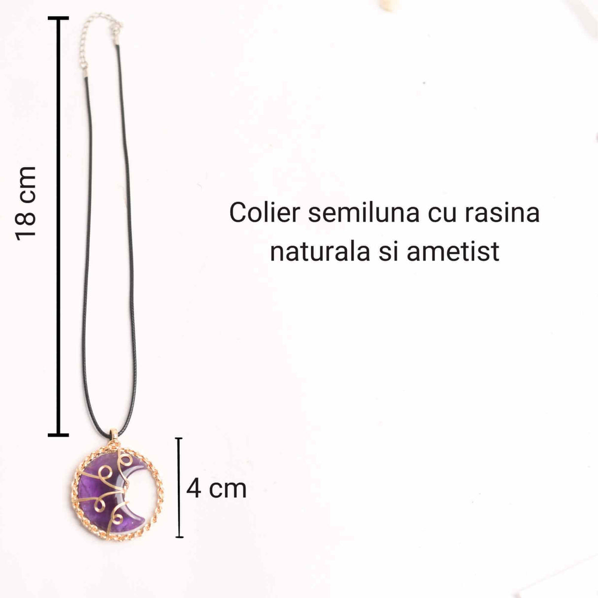 Colier cu pandativ auriu si semiluna din rasina naturala cu piatra de ametist