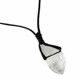Colier cu varf brut din cuart transparent de stanca - Bijuterie eleganta si versatila - Cristal purificator