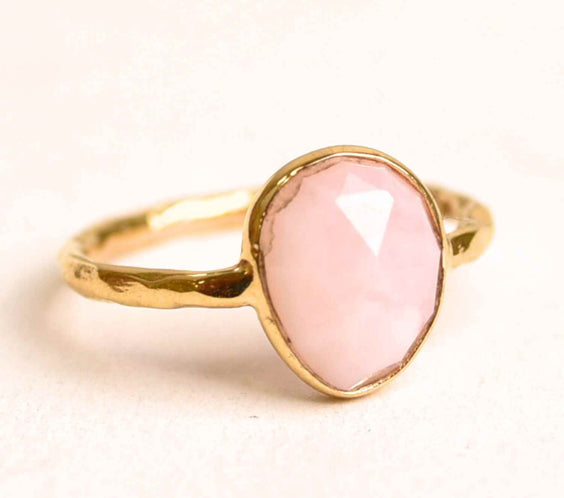 Inel argint 925 placat cu aur 18K si Opal Roz fatetat – Iubire, creativitate si echilibru