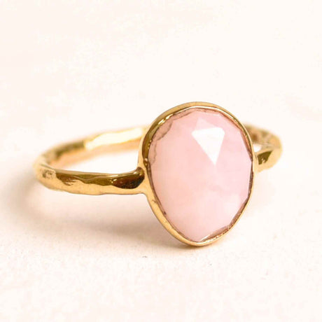 Inel argint 925 placat cu aur 18K si Opal Roz fatetat – Iubire, creativitate si echilibru