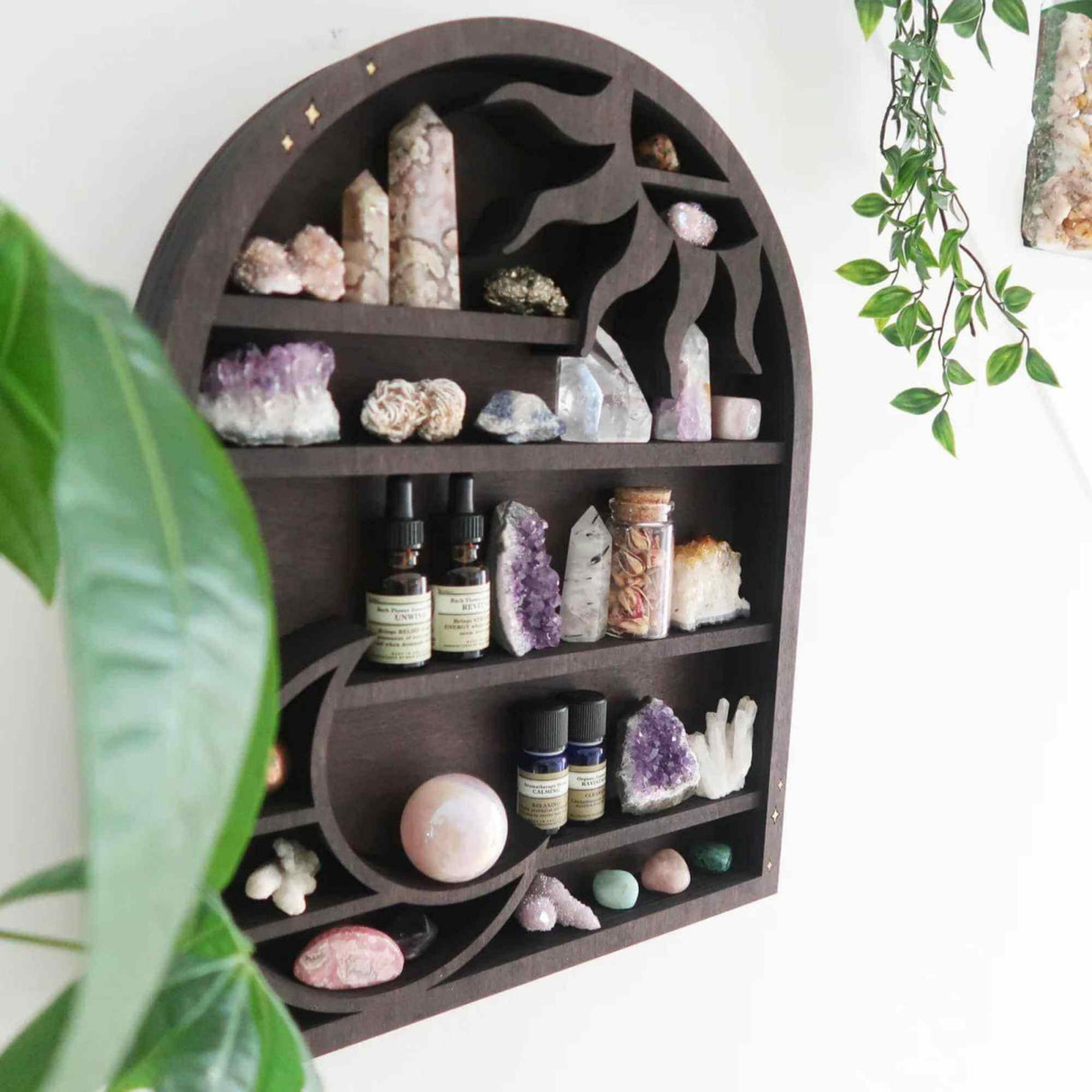 Mini Raft Negru 45x35 cm expunere din lemn pentru cristale, uleiuri esentiale design Soare si Luna - Decorare gotica pentru camera