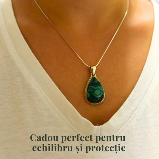 Pandativ Argint cu Malachit polisat si lant argint 925 - Protectie si Vindecare