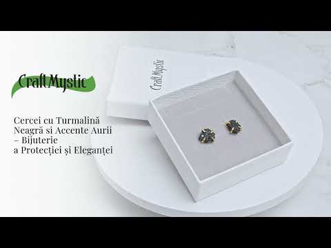 Protectie si Eleganta – Cercei cu Turmalina Neagra si Accente Aurii