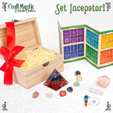 Set premium cu cristale, pietre naturale si piramida orgonica in cutie de lemn - 11 piese pentru meditatie, spiritualitate, echilibrarea chakrelor – Piramida orgonica chakra , pendul chakra, cuart roz