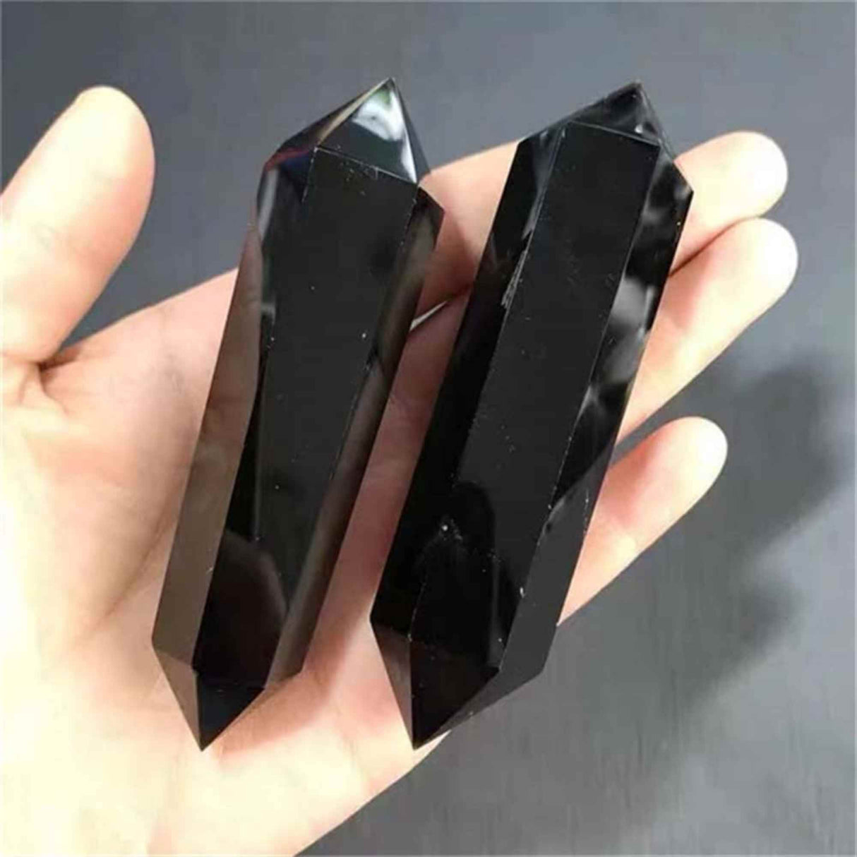 Turn Hexagonal Dublu Varf din Obsidian Negru inaltime de 7-9 cm - cristal de protectie puternic, care actioneaza ca un scut impotriva negativitatii si a stresului
